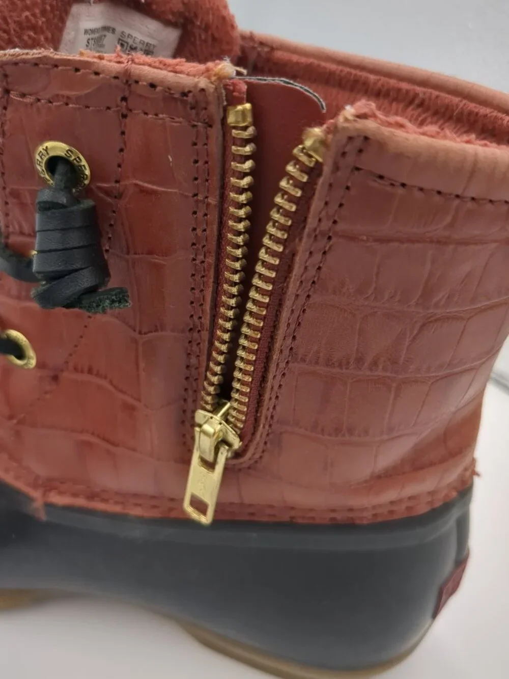 Sperry Saltwater Croc Embossed Water Resistant Duck Boot - Women's 6 Red/Black